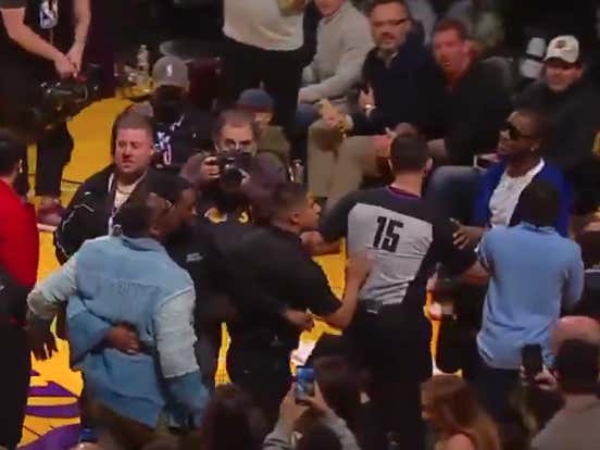 Shannon Sharpe And Ja Morant's Dad Had To Be Separated At Halftime Of The Lakers/Grizzlies Game After Some Good Ol' Fashioned Shit Talking